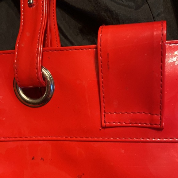 Shiny Patent Leather-look Bright Tote for Work, Beach, Boating, or Travel☀️👠 - Picture 5 of 13